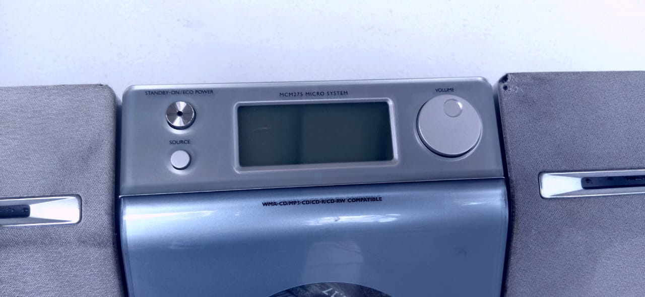 Philips Micro Hi-Fi System - Image 6